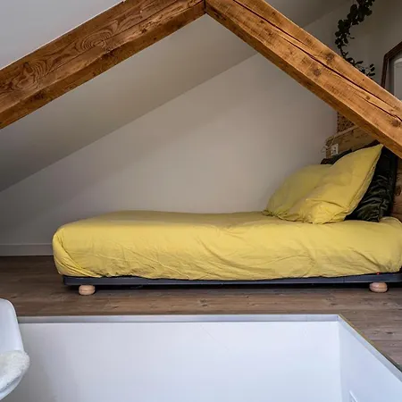 Le Boheme - Rent4night